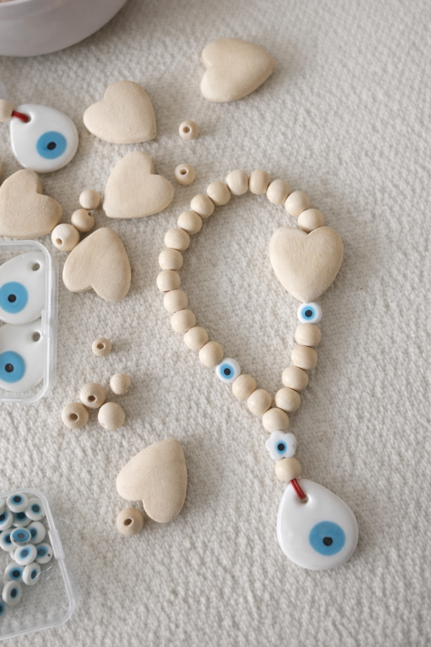 Amuleto colgante auto