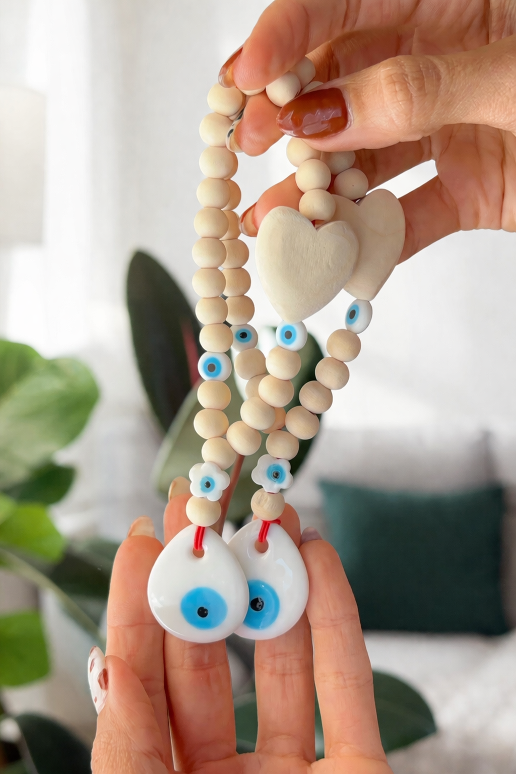 Amuleto colgante auto