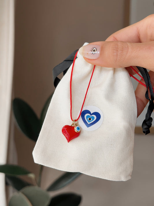 Collar corazón de poder