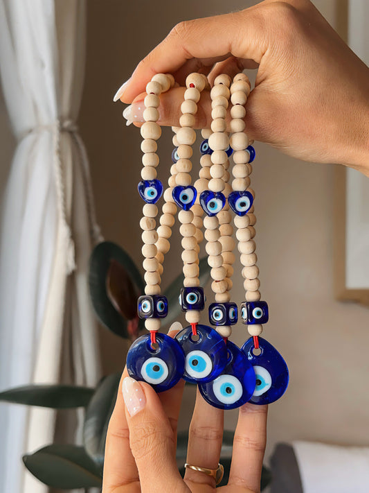 Amuleto colgante auto