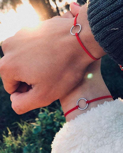 Hilo rojo y you and me